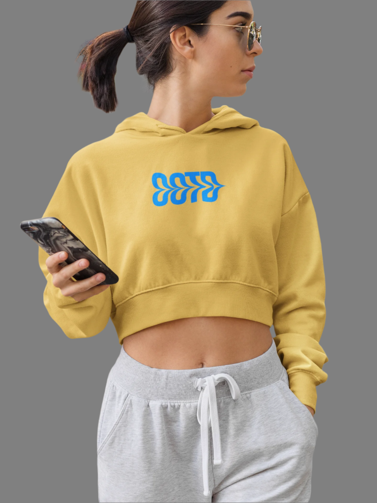 OOTD - Crop Hoodie