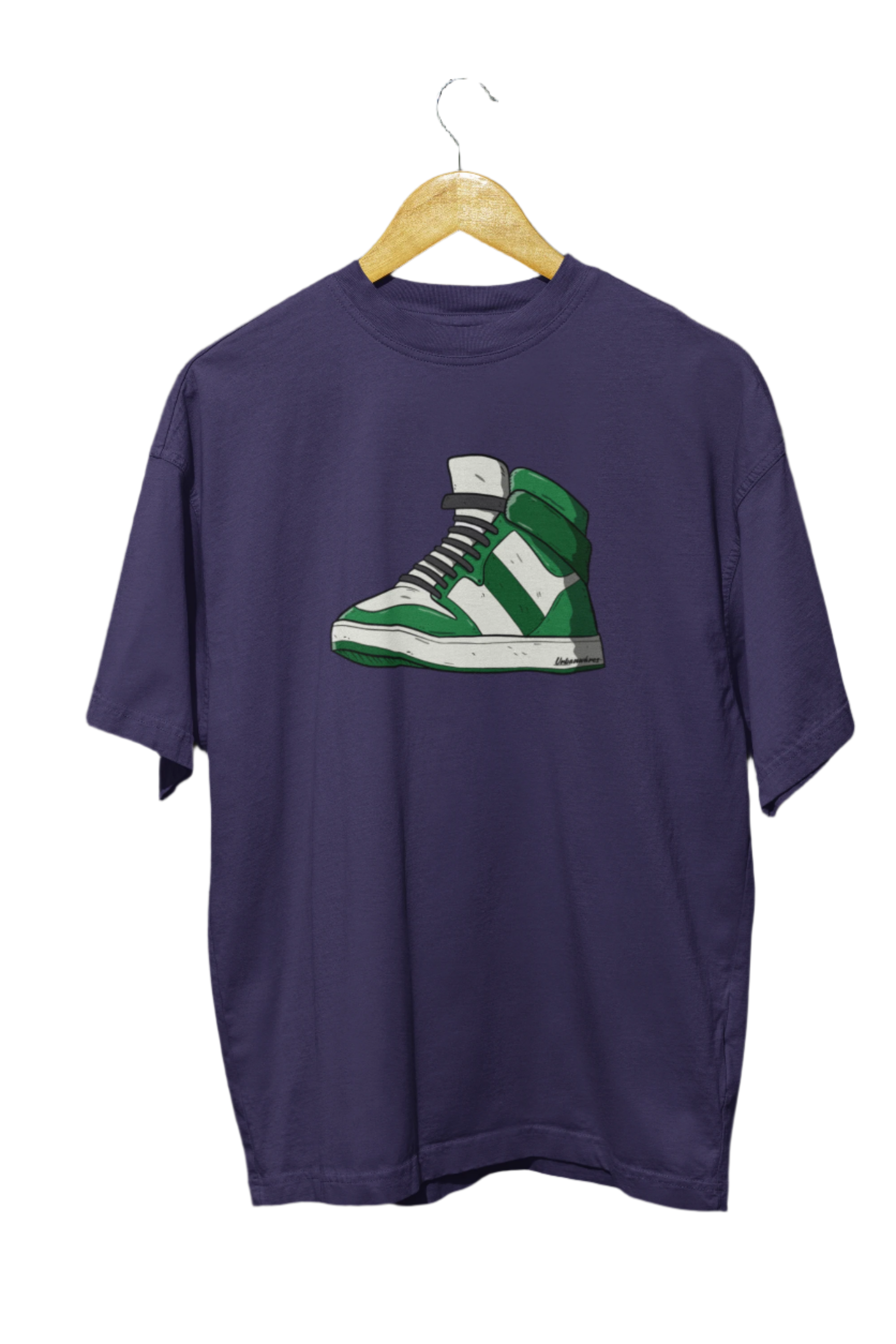 Sneaker - Classic Oversized T-Shirt