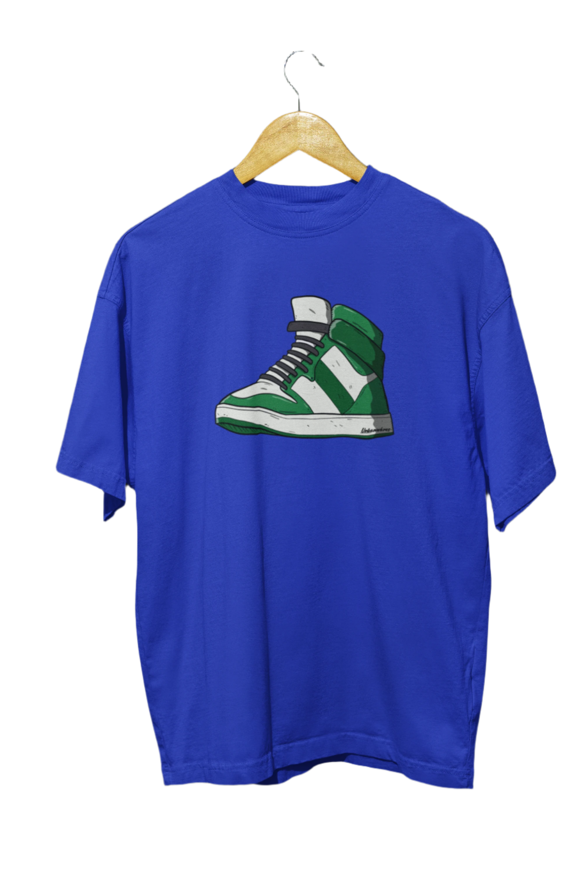 Sneaker - Classic Oversized T-Shirt
